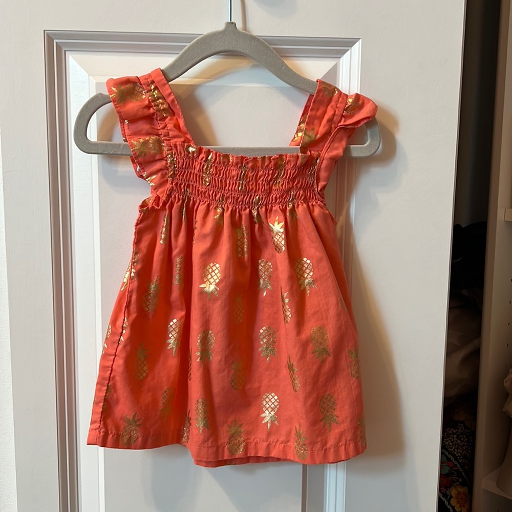 3T coral and gold pineapple top